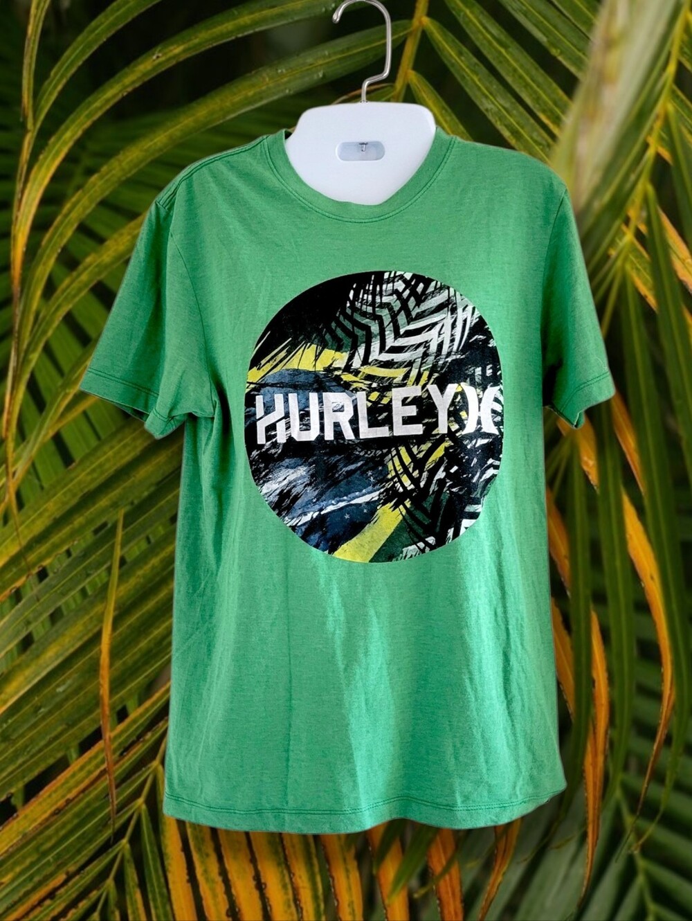 Hurley | EUC Unisex Y2K Green Tropical Graphic Tee (SIZE S)